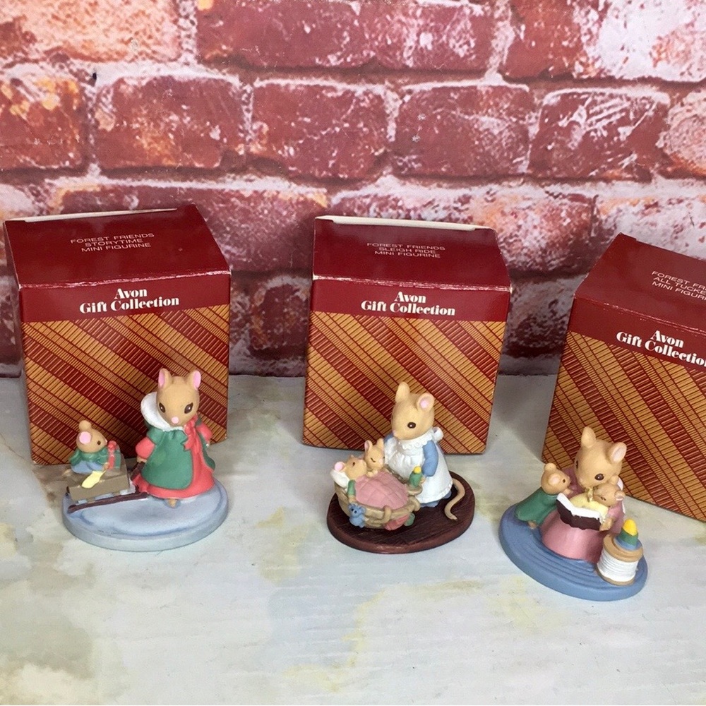 Vintage Avon Set of Three Ceramic Mouse Forrest Friends Figurines